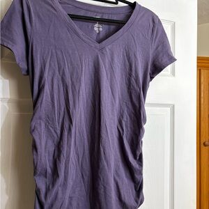 Lavender V-Neck Short Sleeve Tee Maternity Small